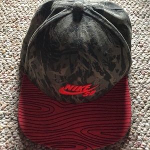 Nike flat brim hat